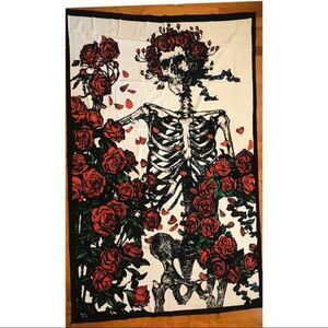Bertha tapestry Grateful Dead skeleton roses festival sheet blanket